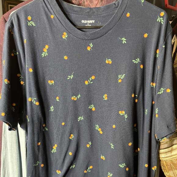 Old Navy Dark Blue with Oranges Soft-Washed Short-Sleeve Tee T-Shirt SZ XL - Picture 1 of 4